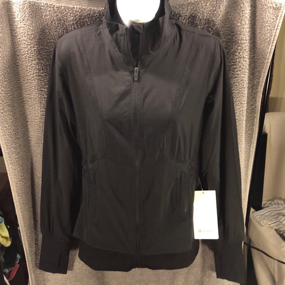 BNWT Lululemon Sights Seen Jacket, size 4 - Picture 2 of 9